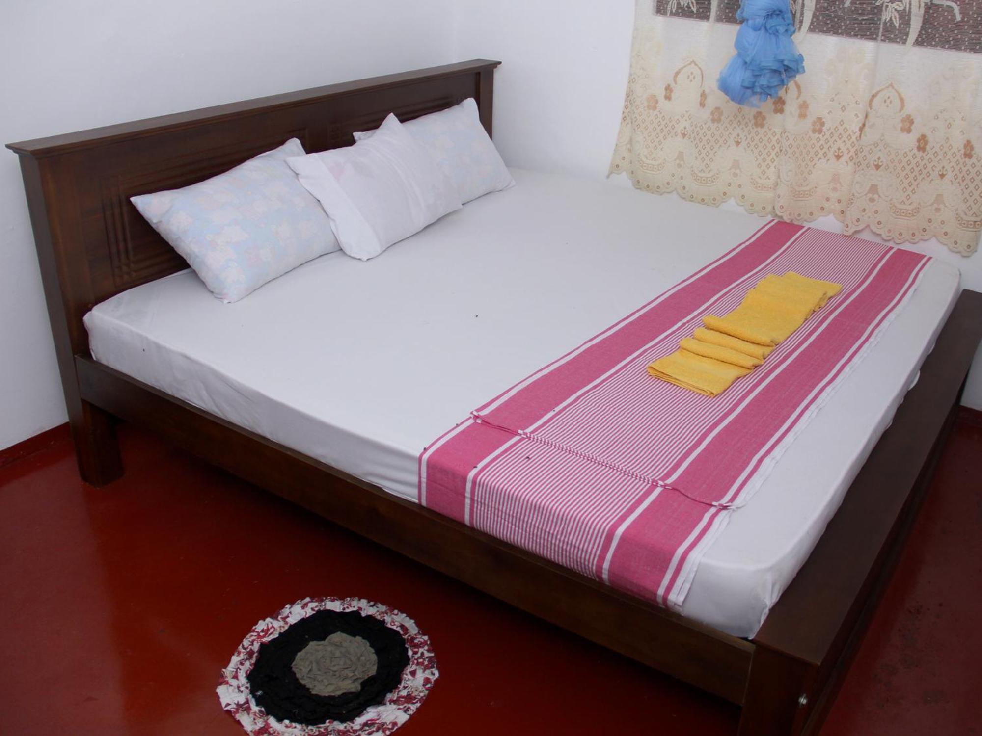 Dilan Guest Bed & Breakfast Mirissa Exterior foto